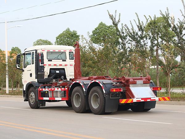 重汽HOWO钩臂垃圾车