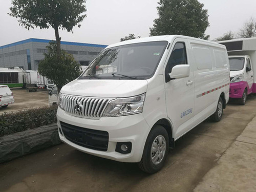 长安国六面包冷藏车