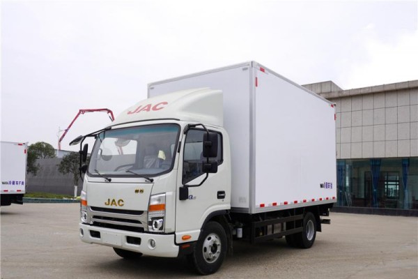 (国六)江淮帅铃Q6(4.2米)冷藏车