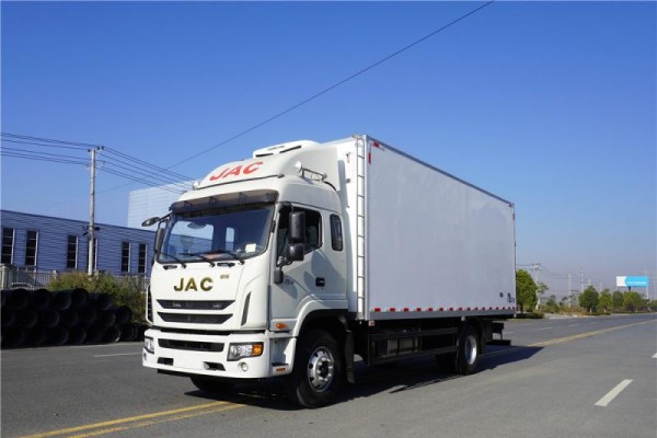 (国六)江淮帅铃Q9(6.8米)冷藏车